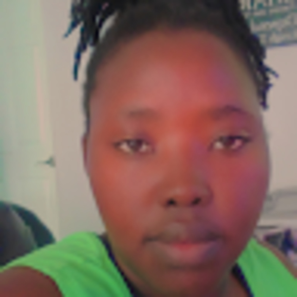Meet your Posher, Monicah